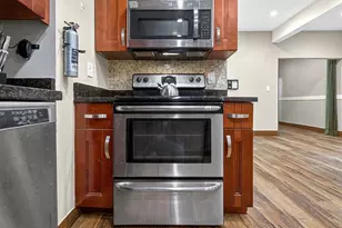 817 6th St NW, Washington, DC 20001 - Photo 15