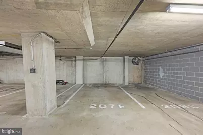 400 Massachusetts Avenue NW #621, Washington, DC 20001 - Photo 25