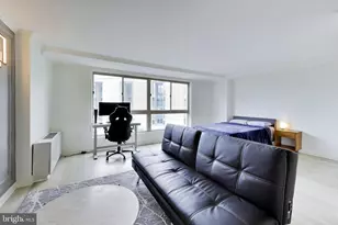 922 24th Street NW, Washington, DC 20037 - Photo 3
