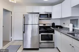 922 24th Street NW, Washington, DC 20037 - Photo 5