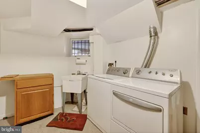 1212 C Street NE, Washington, DC 20002 - Photo 23