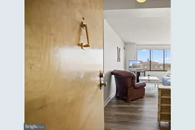 1245 13th Street NW #913, Washington, DC 20005 - Photo 3