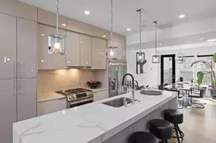 558 Harvard St NW, Washington, DC 20001 - Photo 7