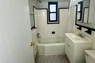 2141 I St NW, Washington, DC 20037 - Photo 9