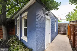 1019 7th St NE, Washington, DC 20002 - Photo 27