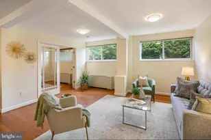 2829 Connecticut Ave NW, Washington, DC 20008 - Photo 3