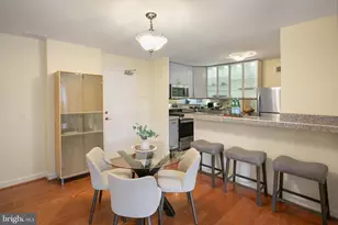2829 Connecticut Ave NW, Washington, DC 20008 - Photo 9
