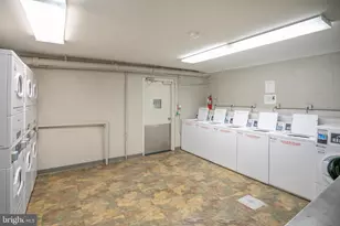 2829 Connecticut Ave NW, Washington, DC 20008 - Photo 19