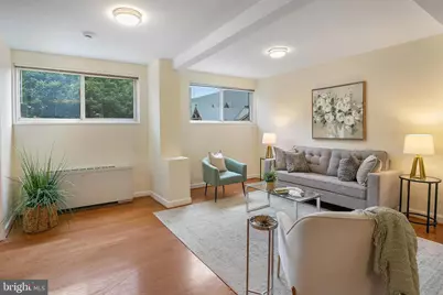 2829 Connecticut Avenue NW #103, Washington, DC 20008 - Photo 3