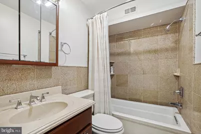 900 24th Street NW #K, Washington, DC 20037 - Photo 21