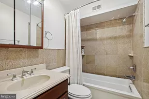 900 24th St NW, Washington, DC 20037 - Photo 21