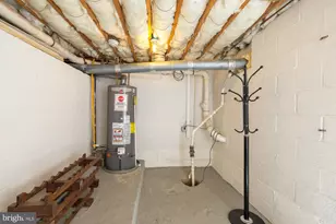 1736 V St NW, Washington, DC 20009 - Photo 39