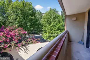 2725 Connecticut Ave NW, Washington, DC 20008 - Photo 13