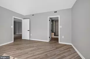 2725 Connecticut Ave NW, Washington, DC 20008 - Photo 17