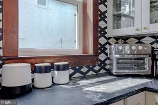 706 Van Buren St NW, Washington, DC 20012 - Photo 15