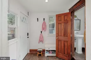 706 Van Buren St NW, Washington, DC 20012 - Photo 17