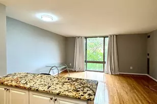 950 25th St NW, Washington, DC 20037 - Photo 3