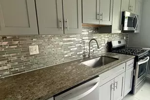 3010 V Pl SE, Washington, DC 20020 - Photo 3