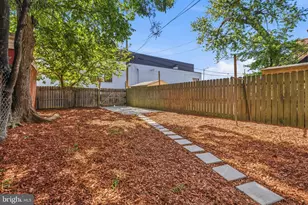 2015 4th St NE, Washington, DC 20002 - Photo 49