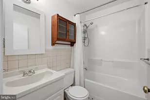 1810 13th St NW, Washington, DC 20009 - Photo 11
