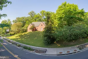 6980 Oregon Ave NW, Washington, DC 20015 - Photo 9