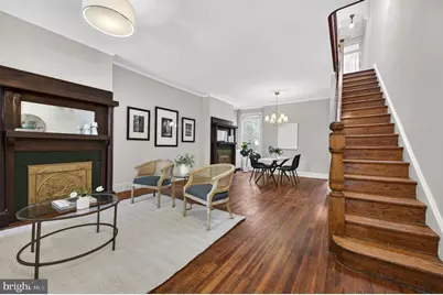 323 13th Street SE, Washington, DC 20003 - Photo 3