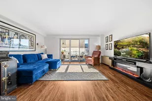 730 24th St NW, Washington, DC 20037 - Photo 9
