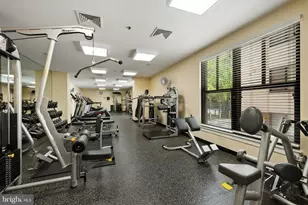 910 M St NW, Washington, DC 20001 - Photo 23