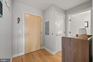 910 M St NW, Washington, DC 20001 - Photo 21