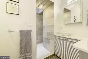 2800 NW Dumbarton Street NW, Washington, DC 20007 - Photo 17