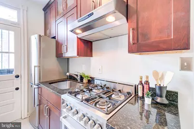 775 Hobart Place NW, Washington, DC 20001 - Photo 5