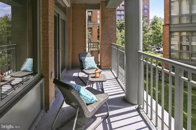 2425 L Street NW #342, Washington, DC 20037 - Photo 17