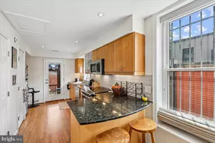 2207 12th Pl NW, Washington, DC 20009 - Photo 9