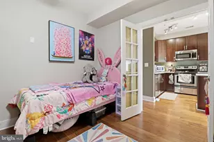 245 15th St SE, Washington, DC 20003 - Photo 17