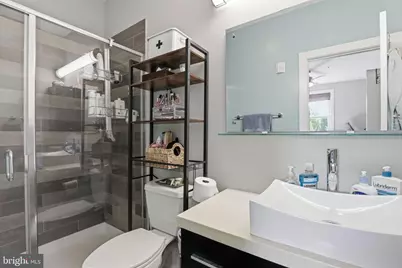245 15th Street SE #301, Washington, DC 20003 - Photo 17