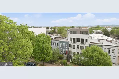 245 15th Street SE #301, Washington, DC 20003 - Photo 3