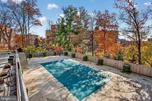 3297 Sutton Pl NW, Washington, DC 20016 - Photo 9