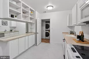 3297 Sutton Pl NW, Washington, DC 20016 - Photo 33
