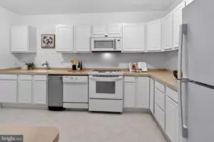 3297 Sutton Pl NW, Washington, DC 20016 - Photo 31
