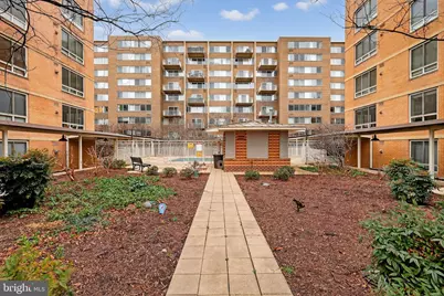 800 4th Street SW #S124, Washington, DC 20024 - Photo 1