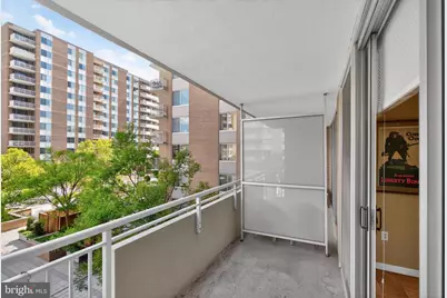 3001 Veazey Terrace NW #715, Washington, DC 20008 - Photo 19