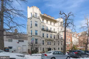 1831 Belmont Rd NW, Washington, DC 20009 - Photo 3