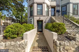 14 T St NE, Washington, DC 20002 - Photo 27