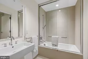 925 H St NW, Washington, DC 20001 - Photo 31
