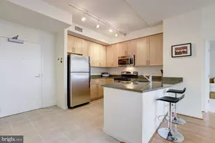 437 New York Ave NW, Washington, DC 20001 - Photo 3
