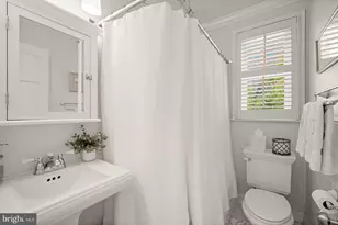 2655 41st St NW, Washington, DC 20007 - Photo 9