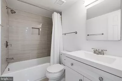 1115 12th Street NW #201, Washington, DC 20005 - Photo 15