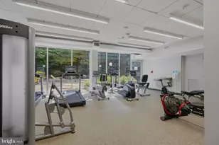 4100 Cathedral Ave NW, Washington, DC 20016 - Photo 33