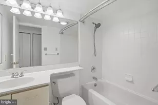 2111 Wisconsin Ave NW, Washington, DC 20007 - Photo 9