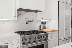 2610 Garfield St NW, Washington, DC 20008 - Photo 15